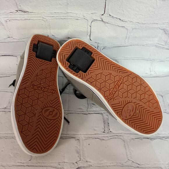 Heelys Youth Skate Shoes Gray Black Lace Size 3 Kids Classic Launch Style - Picture 3 of 7